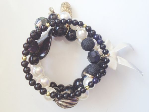 Pulseiras The Black White